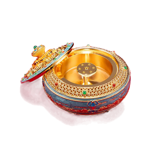 Cloisonné enamel ashtray with gold filigree lid, turquoise and red accents, open view showing interior